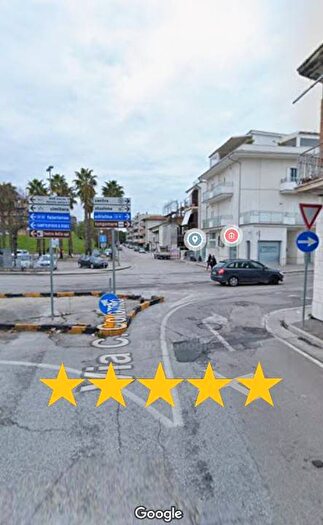 Appartamento con 5 locali in vendita in Via C Colombo, Centro, Porto Sant'Elpidio