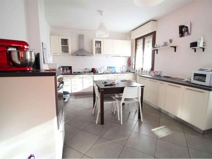 Appartamento con 5 locali in vendita in Via Gaetano Doninzetti, Tavullia