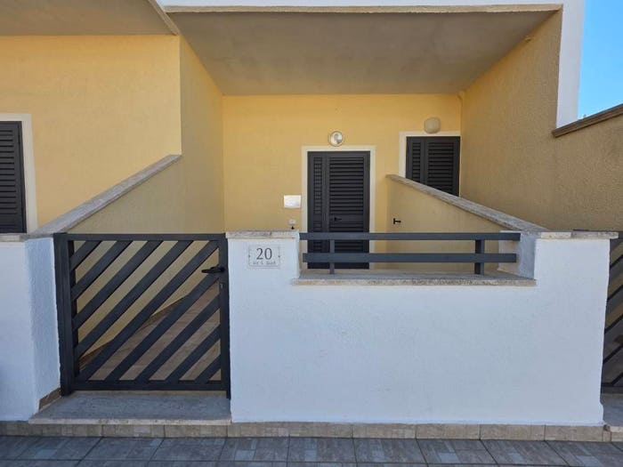 Appartamento trilocale in vendita in Via Giuseppe Giusti, Torre San Giovanni, Ugento