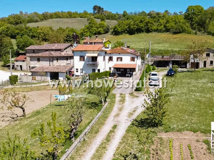 Casa con 5 locali in vendita in Strada Provinciale della Libbia, Anghiari