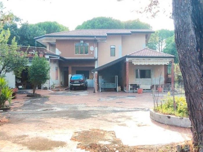 Casa con 6 locali in vendita in Via Palermo, Nicolosi