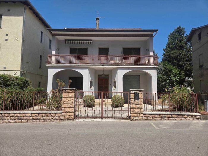 Casa con 5 locali in vendita in Via san Michele Arcangelo, Bastia, Bastia Umbra