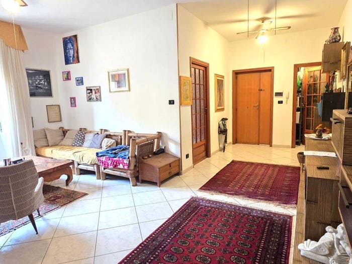 Appartamento trilocale in vendita in Via Giuseppe Di Vittorio, Sant'Agostino, Alghero