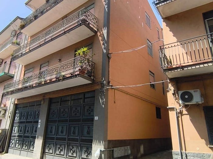 Appartamento quadrilocale in vendita in Via del Tarocco, Librino Zia Lisa, Catania