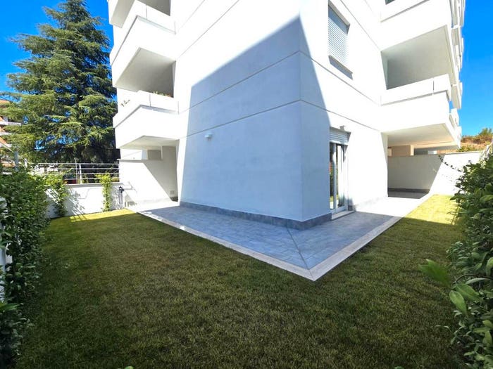 Appartamento trilocale in vendita in Via Aristide Staderini, Tor Tre Teste Torre Maura, Roma